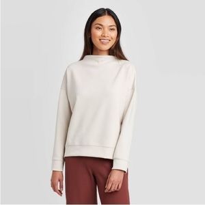 Prologue Cream Sweater XL